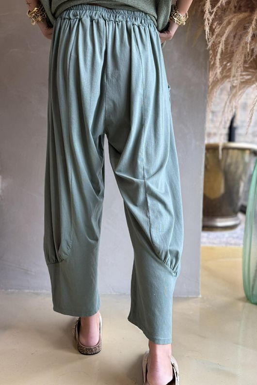 Jo Jo Quirky Classic Barrel Pant Khaki